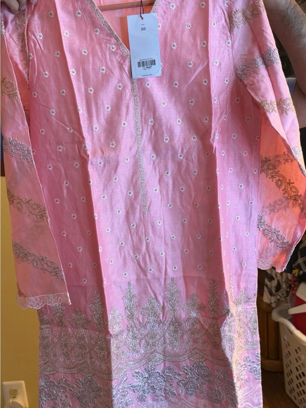 Khadi Embroidered kurta in Baby pink size10 New with tags